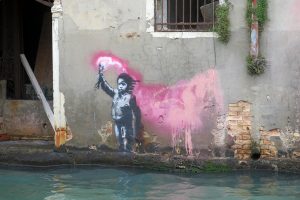 Banksy-4-Venice-courtesy-photo-Lapo-Simeoni.jpg