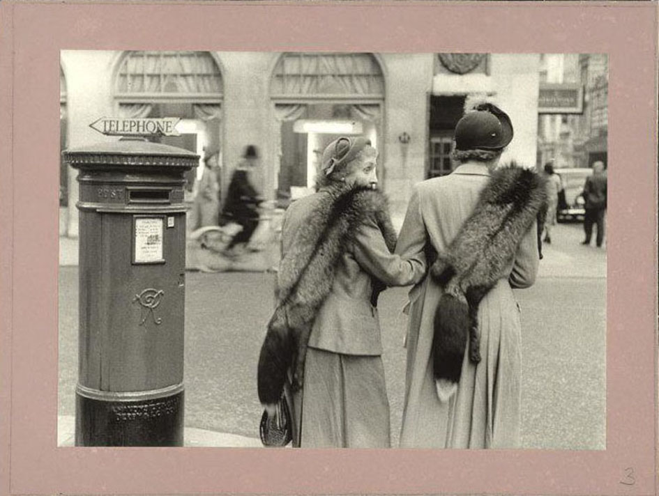 Magnum First - Collective Exhibition London. Mayfair (1954) Bond Street, London, Great-Britain, 1953. @ Inge Morath/Magnum Photos mages for use only in connection with direct publicity for the group exhibition "Magnum's first" presented at Museo Diocesano Carlo Maria Martini, Milano, Italy, from June 6th to October 6th, 2019. These images are for one time non-exclusive use only and must not be electronically stored in any media asset retrieval database · Up to 2 Magnum images can be used without licence fees for online or inside print use only. Please contact Magnum to use on any front covers. · Images must be credited and captioned as outlined by Magnum Photos · Images must not be reproduced online at more than 1000 pixels without permission from Magnum Photos · Images must not be overlaid with text, cropped or altered in any way without permission from Magnum Photos.