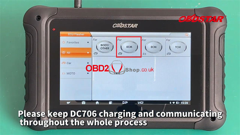 obdstar-dc706-clone-bmw-msv90-ecm-on-bench-3