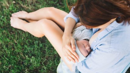 10 difficoltà sulla strada per l'allattamento al seno