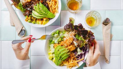 Cosa mangiare in un ristorante a dieta, i piatti più ipocalorici.
