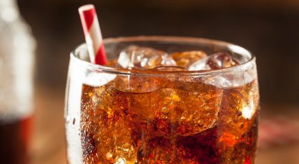 Perché la soda dolce fa così male agli uomini