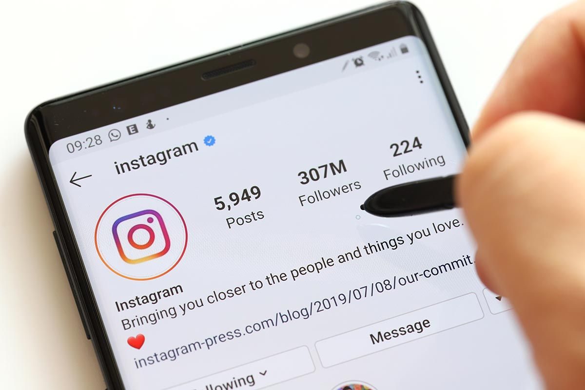 Perché dovresti comprare follower Instagram e likes
