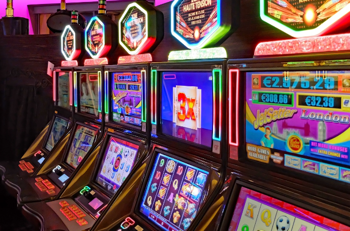 The Evolution of Online Casino Slots: From Classic to Cutting Edge