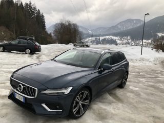 #testdrive #Volvo #V60 anche sulle lastre di ghiaccio non si scompone