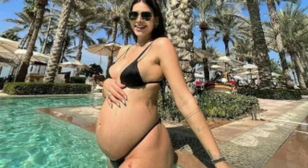 Ludovica Valli, incinta al settimo mese, ricoverata durante la vacanza a Dubai: «Non riuscivo a respirare»