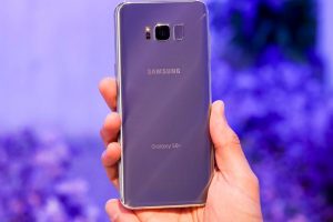 Samsung S8 +, Acquista Samsung S8 +, Samsung S8 + Prezzo, Samsung Galaxy S8 +, Natale 2017
