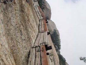 Huashan-China-Thousand-feet