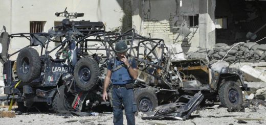 Il 12 novembre 2003 avvenne il primo grave attentato di Nassiriya