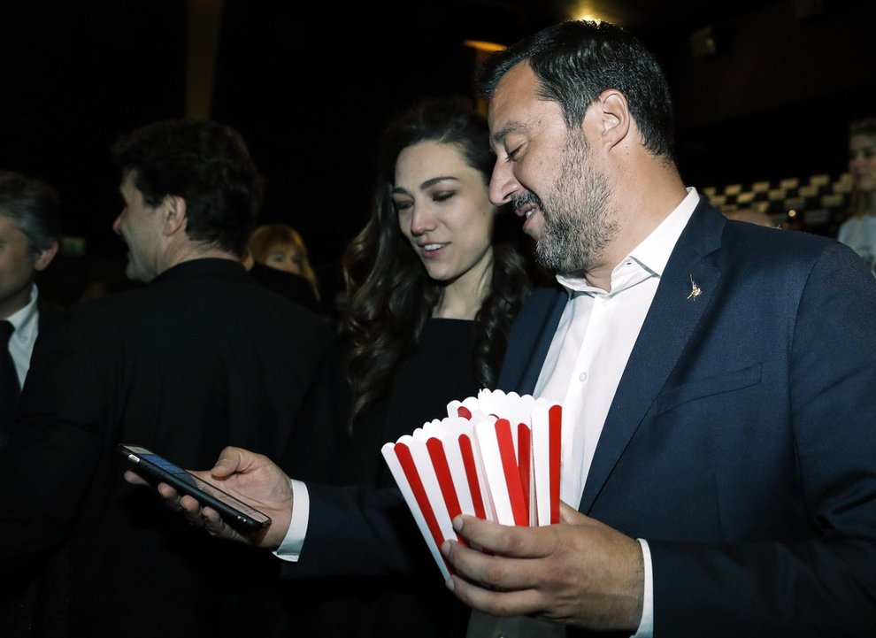 Il vicepremier e ministro dell'Interno Matteo Salvini (S) con Francesca Verdini (D) al cinema per l'anteprima italiana di 'Dumbo' di Tim Burton, The Space Cinema Moderno, Roma, 26 marzo 2019. ANSA/RICCARDO ANTIMIANI