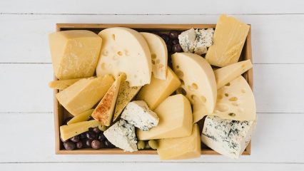 Che tipo di formaggio non può essere consumato a dieta, formaggi ipercalorici e malsani, che non dovrebbero mangiare formaggio.