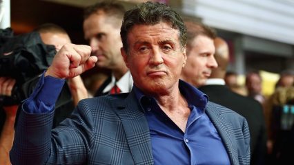 Come Sylvester Stallone si mantiene in forma a 75 anni.