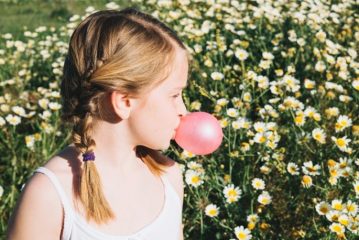 Il bambino ha ingoiato la gomma, cosa fare