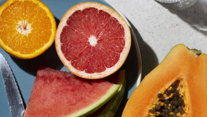 Cosa succederà se non mangi frutta, è possibile rifiutare la frutta, i benefici della frutta, la frutta può essere sostituita con vitamine e integratori.