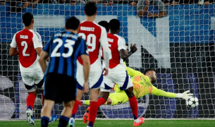 Rice perturba ritmo ofensivo e Arsenal 0-0 Atalanta