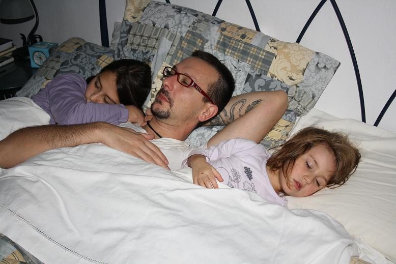 Il nostro cosleeping