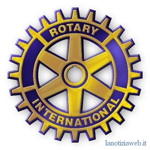 Premio Rotary Club a Ex Presidente Regione Puglia