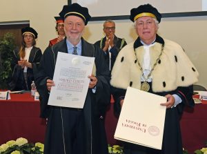 Conferimento Laurea Honoris Causa In Scienze Pedagogiche a Noto Filosofo-Divisione Informazione-