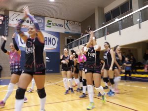 Pallavolo Cerignola-Copertino 3-2 1mo Sorriso''Fucsia''In B2 Donne