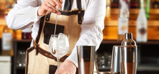 Do Bartending Schools Issue Certification Upon Completion of the Course