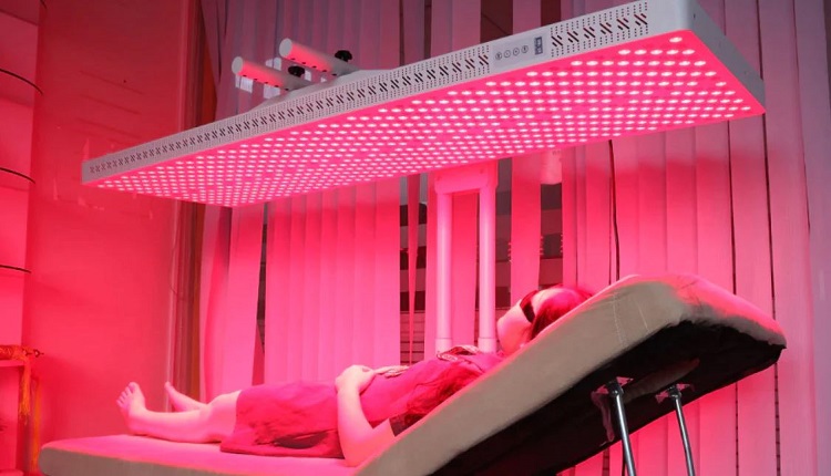 Red Light Therapy helps and heals Dermaplaning