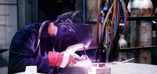 Do Welding Hoses Need to Meet Any Specific Standards or Certifications