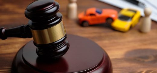 What Services Does a Car Accident Lawyer Offer to Those Involved in Accidents