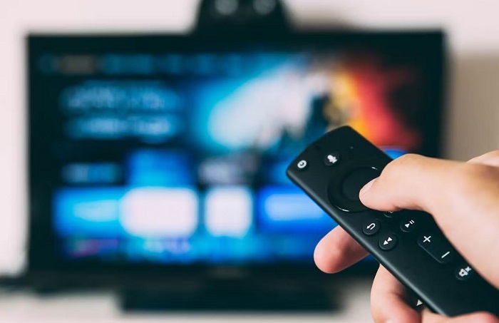 What are the Legal Implications of Using Unauthorized Live Streaming Services