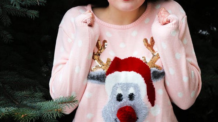 How Popular are Ugly Christmas Sweaters in Podhalastore