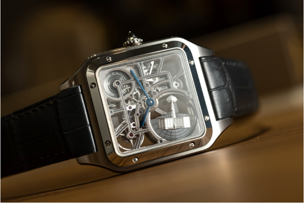 TRANSPARENT SKELETON MOVEMENTS IN LUXURY WATCHES