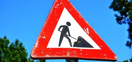 Impact of Safety Signage in Preventing Accidents on Construction Sites