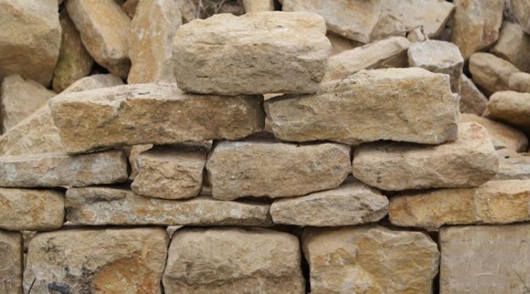 How is Natural Stone Processed and Quarried for Design and Construction