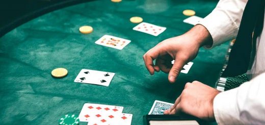 Benefits of Live Dealer Games in Online Casinos
