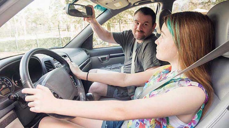 How Do Hamilton Driving Schools Get Their Pupils Ready for the Road Test