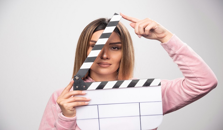 Why Is It Important to Choose the Right Acting School for Your Career Goals