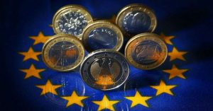 Euro stabile contro il dollaro, tiene la soglia di 1,10