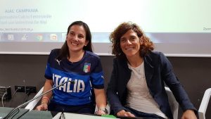 De Risi con Guarino, durante il convegno "Allenare nel calcio femminile"