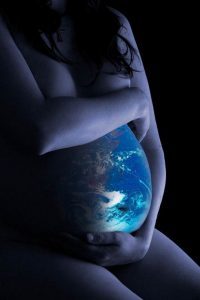 mother-earth-pregnant-woman-2
