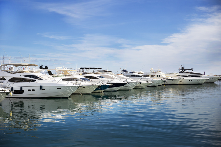 A Comprehensive Guide To Choosing The Right Boat For Your Needs