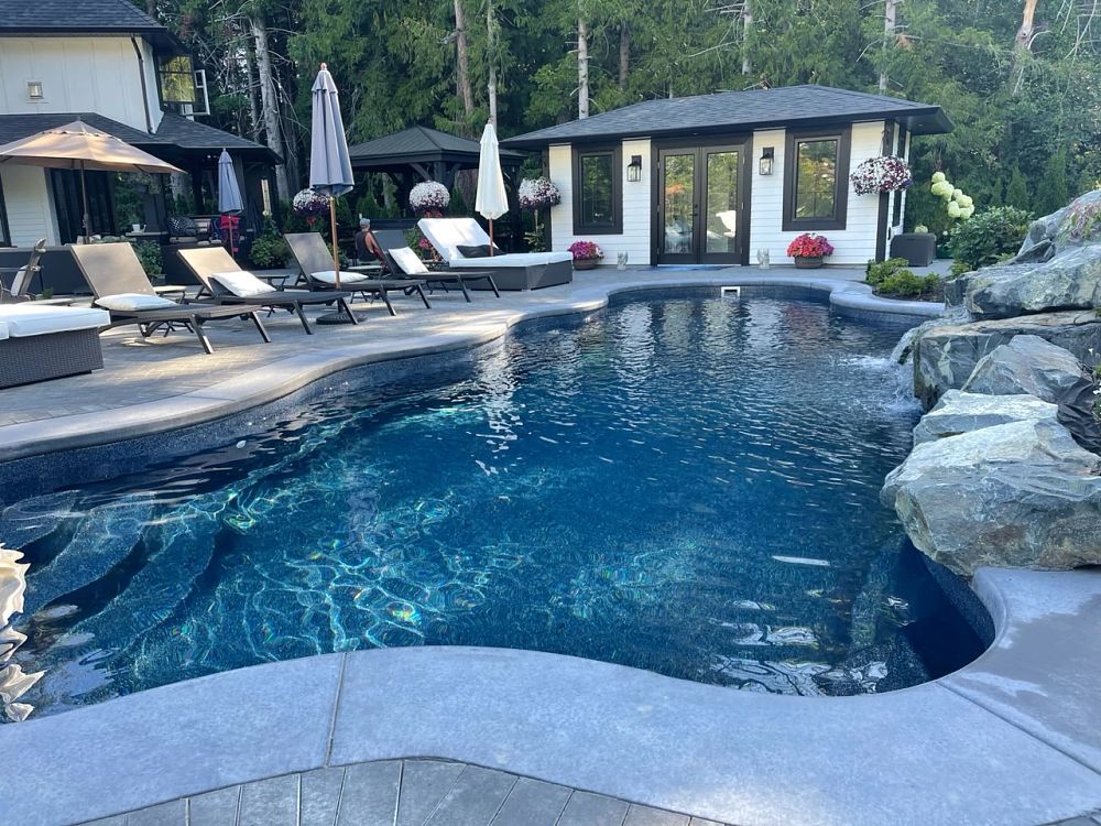 The Space-Savvy Swim: Fibreglass Pools Redefine Backyard Relaxation