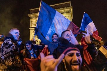 Mondiali: Champs-Elysées chiusi per la finale Francia-Argentina