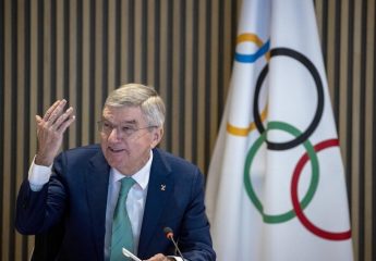 Olimpiadi: Bach gela la Russia, sanzioni restino nel 2023