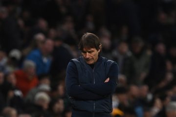Calcio: Tottenham battuto 2-0, il 2023 parte male per Conte