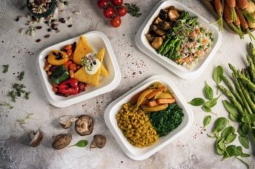 Emirates rileva in un anno aumento del 154% dei pasti vegani