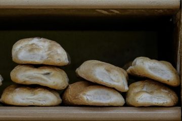 E' stangata prezzi dal pane, nel 2022 spesi +2,6 miliardi