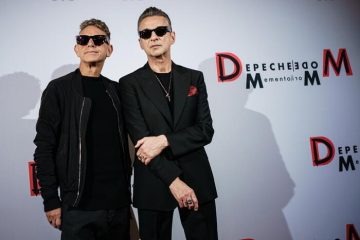 Amadeus, i Depeche Mode alla serata finale di Sanremo
