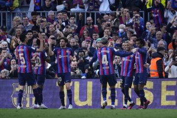 Calcio: il Barça fatica ma vince, Real fermato sullo 0-0