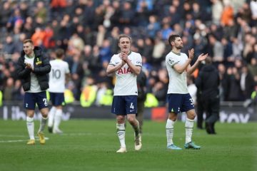 Calcio:FA Cup, il Grimsby continua sua favola, Tottenham out