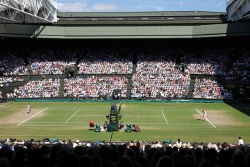 Wimbledon riammette i tennisti russi e bielorussi