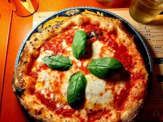 Georgofili, pizza napoletana non cancerogena dove più cotta
